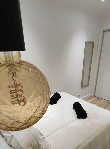 Azorina House * 蓬塔德尔加达